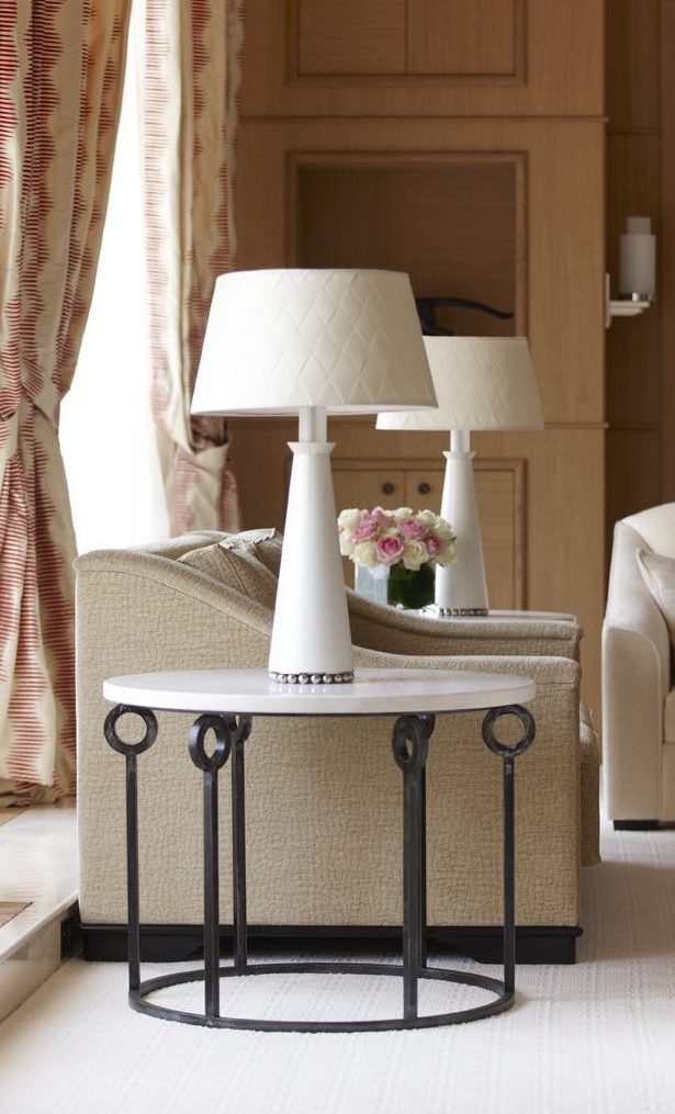 Variante du guéridon en acier patiné et pierre de Bourgogne - Projet Studio Nicolas Aubagnac