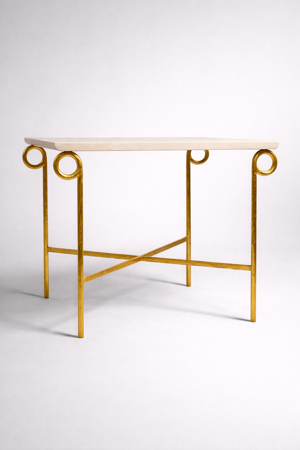 Variante du modèle d'origine à la feuille d'or